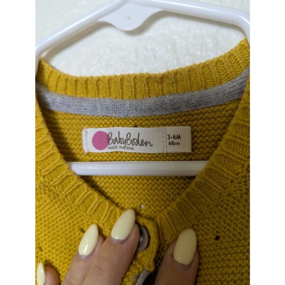 Baby Boden Cashmere Cotton Blend Gold Yellow 3 Button Cardigan Baby Girl Size 3M - Picture 3 of 10
